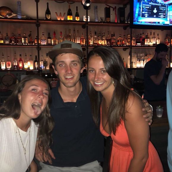 Meet your Posher, Chris - Picture 1 of 1